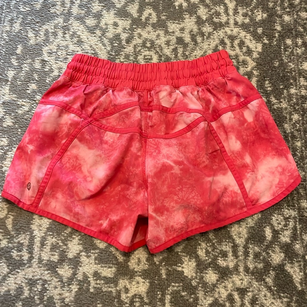 Lululemon Low Rise Tracker Short 4” - Picture 2 of 5